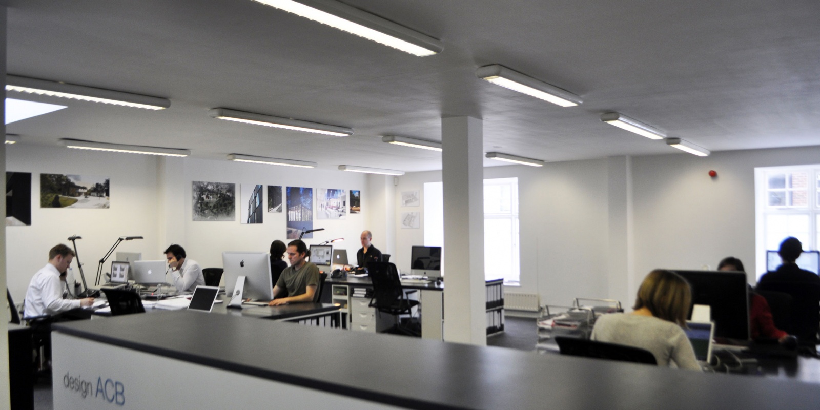 2500_000_pic_acboffice
